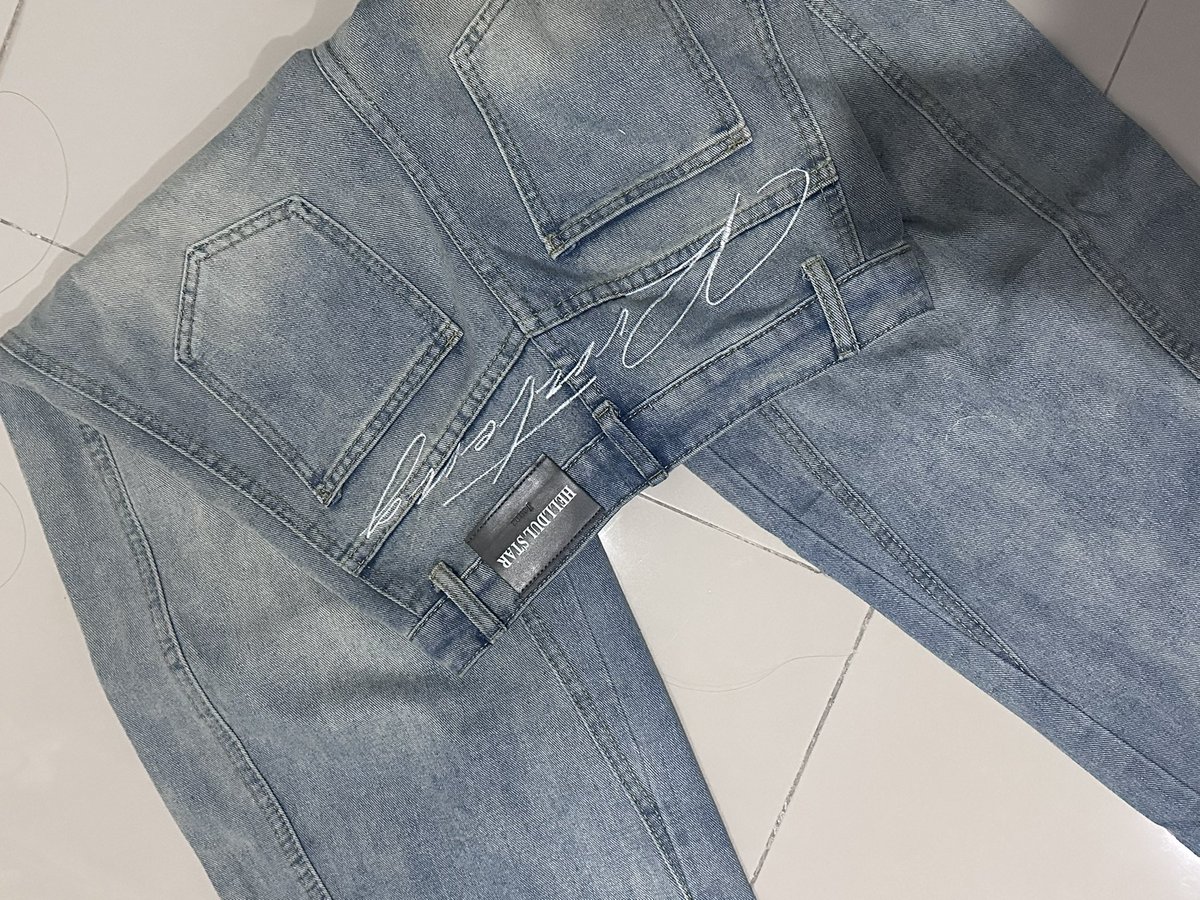 Usedbyroze's tweet photo. ส่งต่อกางเกงยีนส์ 
Size: m 27-28 สพ38 
Price 150รส 
#ส่งต่อmerge #ส่งต่อกางเกง #ส่งต่อเสื้อผ้า 
#ส่งต่อเสื้อผ้ามือสอง #เสื้อผ้ามือสอง #ส่งต่อbeming #ส่งต่อกางเกง #ส่งต่อstylist #เสื้อผ้ามือสองราคาถูก https://t.co/TtRfFZ5Nrn