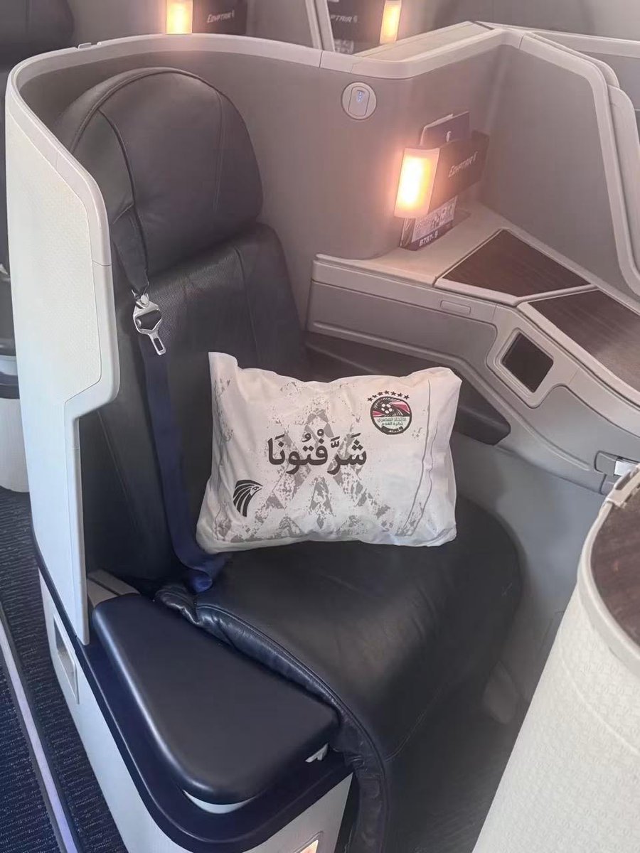 EFA's tweet photo. في انتظاركم يا أبطال 🇪🇬✈️ https://t.co/NOARhuEv1G