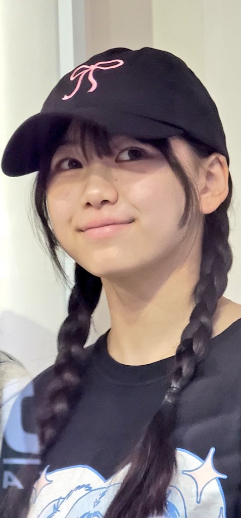 costcocleanerm's tweet photo. 渋谷クロスFM「IDOL MOMENTS」番組観覧
クールな表情が多いべっぴんさん。二枚目に舌出しを提供。可愛いからいいでしょ！
#SMiLEDROP 
#まあや https://t.co/UOlIz6YiV2