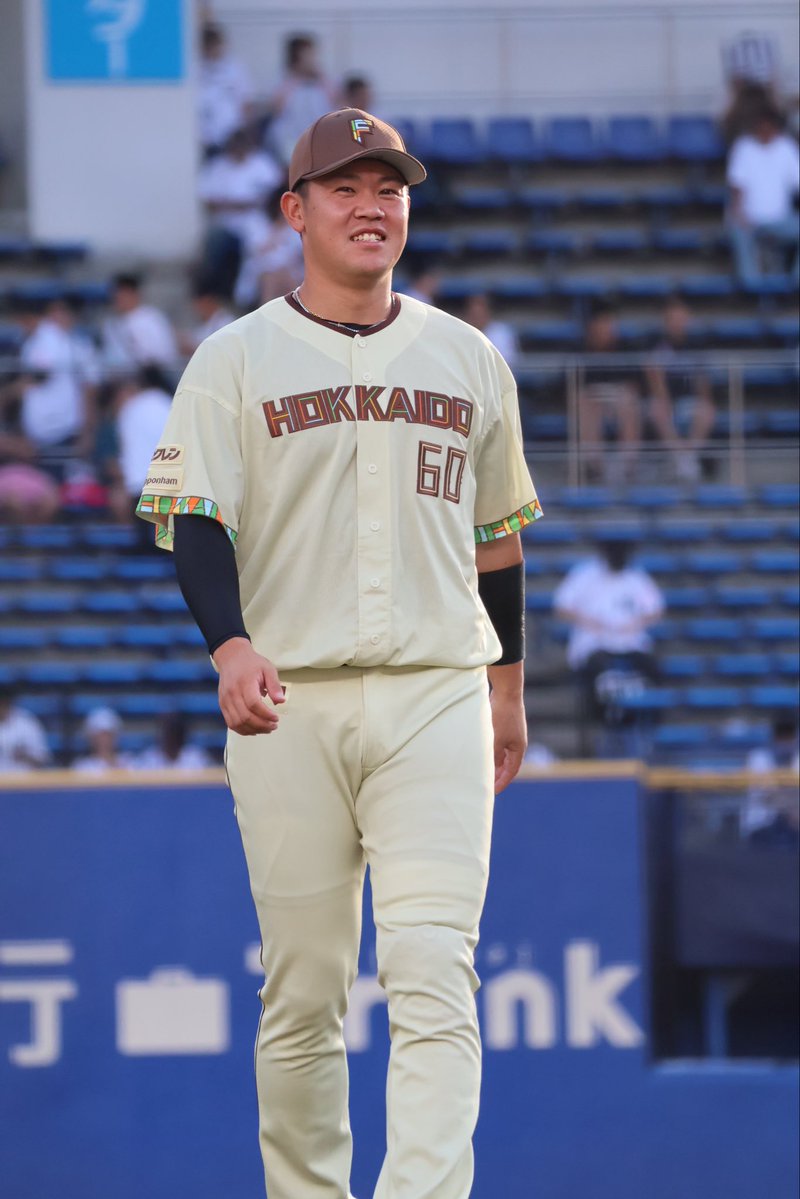 muuummin's tweet photo. 三沢市長の我が町PRがなかなかの癖強で吉田くんもこの笑顔だった😂
2026.7.8マリンスタジアム
#lovefighters #吉田賢吾 https://t.co/dwGX3jMgo2
