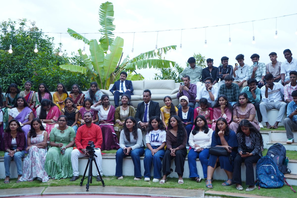 iibsonline's tweet photo. A new journey begins with confidence, talent, and purpose.
The UG Batch 2026–29 showcased their energy, creativity, and skills during the UG MoM Valedictory Program.
#IIBS #UGLife #Orientation #Valedictory #Leadership #Confidence #Learning https://t.co/9kob5Jz9m7