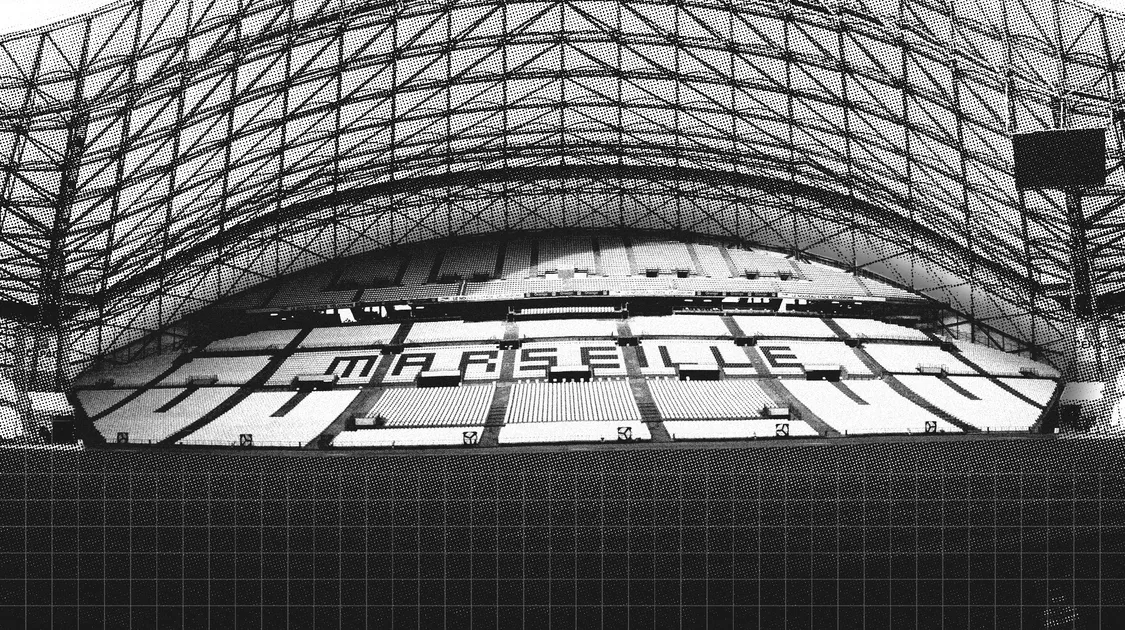 blast_france's tweet photo. Olympique de Marseille : droit au tribunal ?

L’OM change de visage, mais pas d’habitudes. Après une saison de  crises — vestiaire en guerre, entraîneur débarqué, président remplacé,  direction sportive en pleine valse —, le club marseillais tente de  repartir sur des bases « saines » : austérité imposée par le  propriétaire étatsunien, nouvelle direction, discours d’humilité. Mais à  peine arrivé, Stéphane Richard, condamné dans l’affaire de la procédure  d’arbitrage Tapie, se trouve happé par la campagne présidentielle  d’Edouard Philippe. Et le nouveau directeur sportif Grégory Lorenzi a  déjà un fil judiciaire à la patte. À l’OM, même le renouveau a un train  de retard sur la justice.

Par @xavmon et @oroulot.

➡️ https://t.co/vuPZNSHLYb