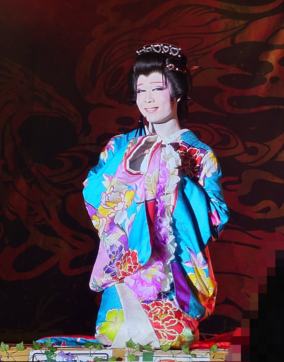 Ryo201578's tweet photo. #御老公の湯 #劇団美鳳
R8.7.7 誕生日公演 昼夜
#紫鳳花道 https://t.co/iu8Pdo3PNO