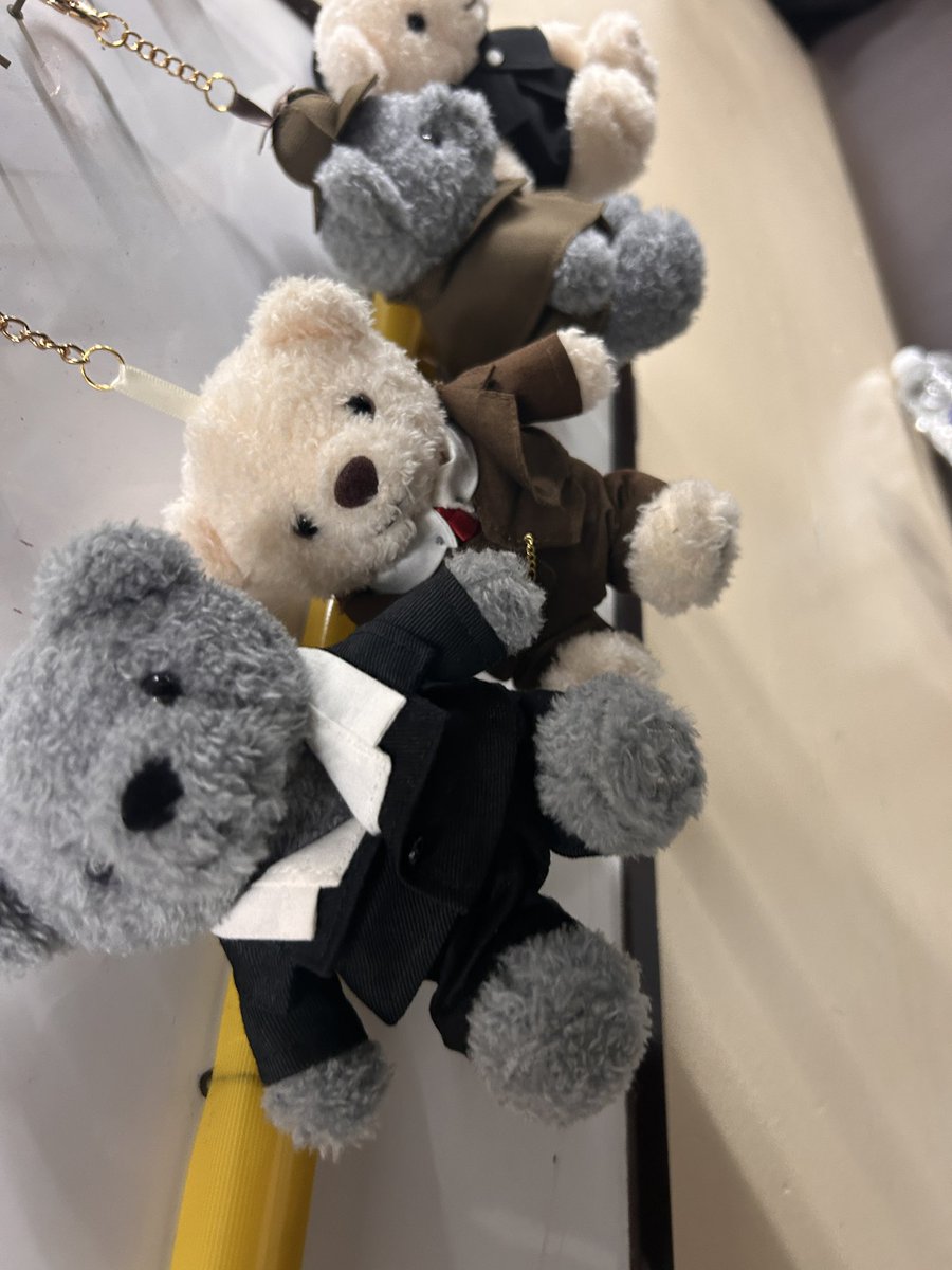 100nahiroki's tweet photo. モリミュ　
本日も有難う御座いました
ただすけさん特別公演！無事に完！

衣装さんが本格的に着せ替えクマさんしてました🐻🐻
#森ミュのクマさん https://t.co/GlIPzDdyab