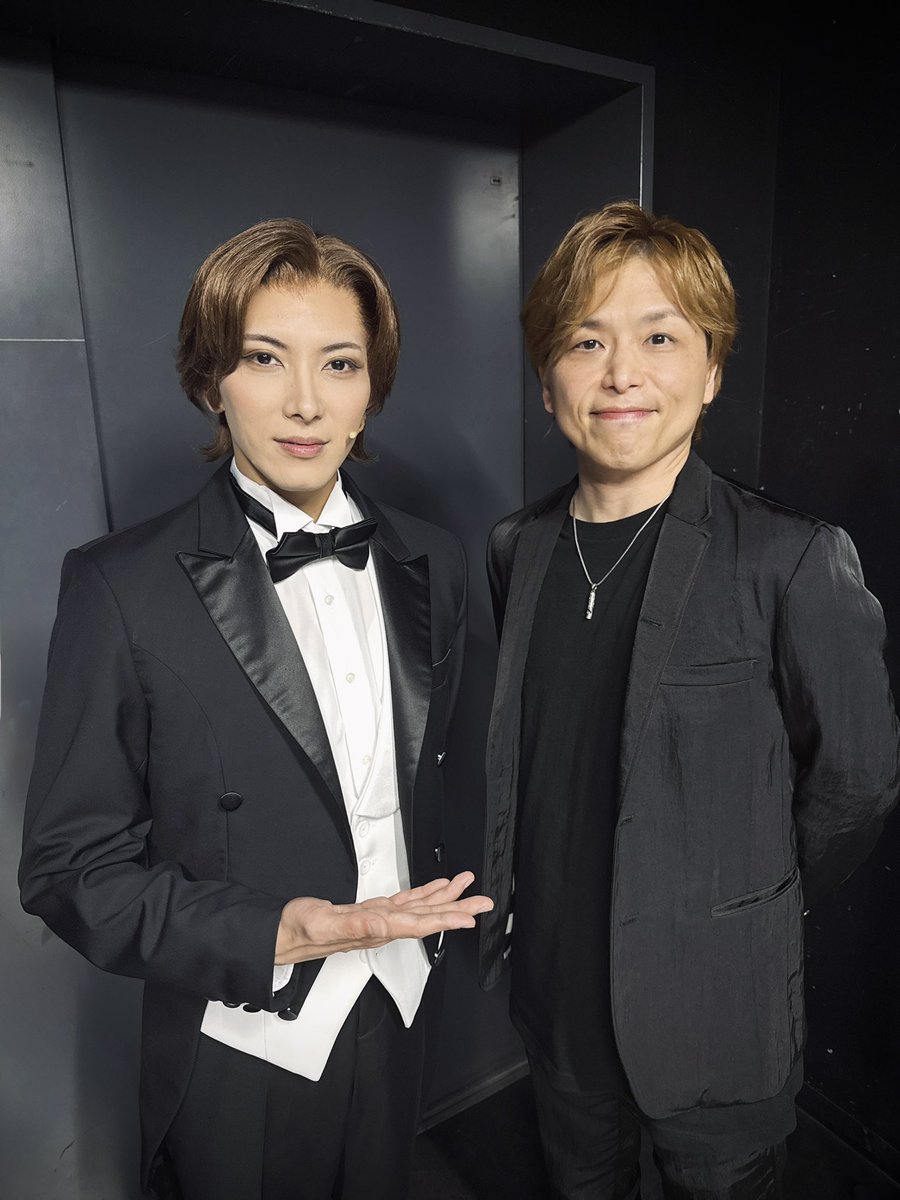 kazuaki_yasue's tweet photo. #モリミュ 
音楽・ただすけさん演奏公演♪
ご来場誠にありがとうございました

本当に日々の公演が深くなっていく
もっともっとモリミュの世界にいきたい
あーむずかしい！けど楽しいです！
最後までよろしくお願いします🎹🎻 https://t.co/fdsw8wc8Gz