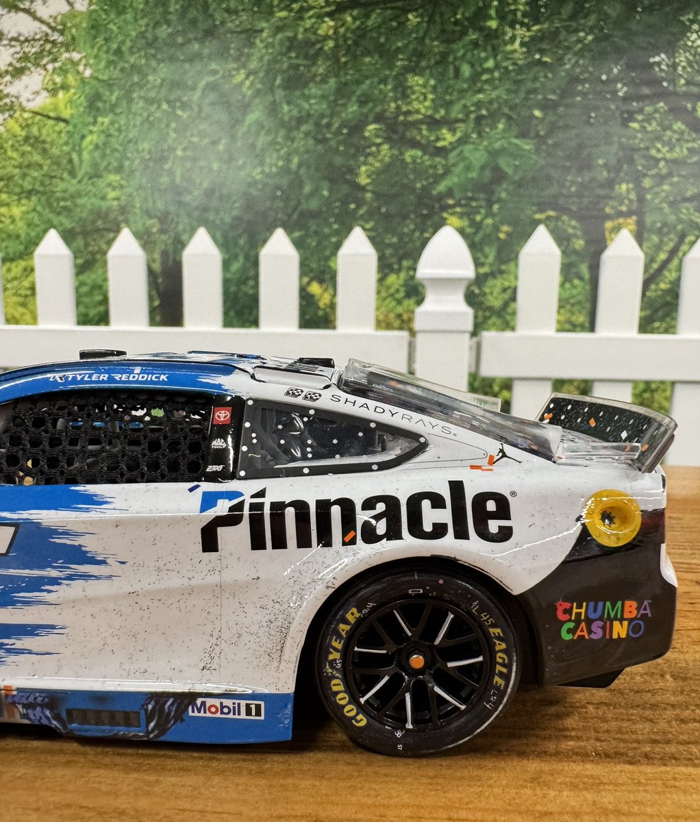 Lionel_Racing's tweet photo. New delivery to the desk: https://t.co/HaOkJkrtgB