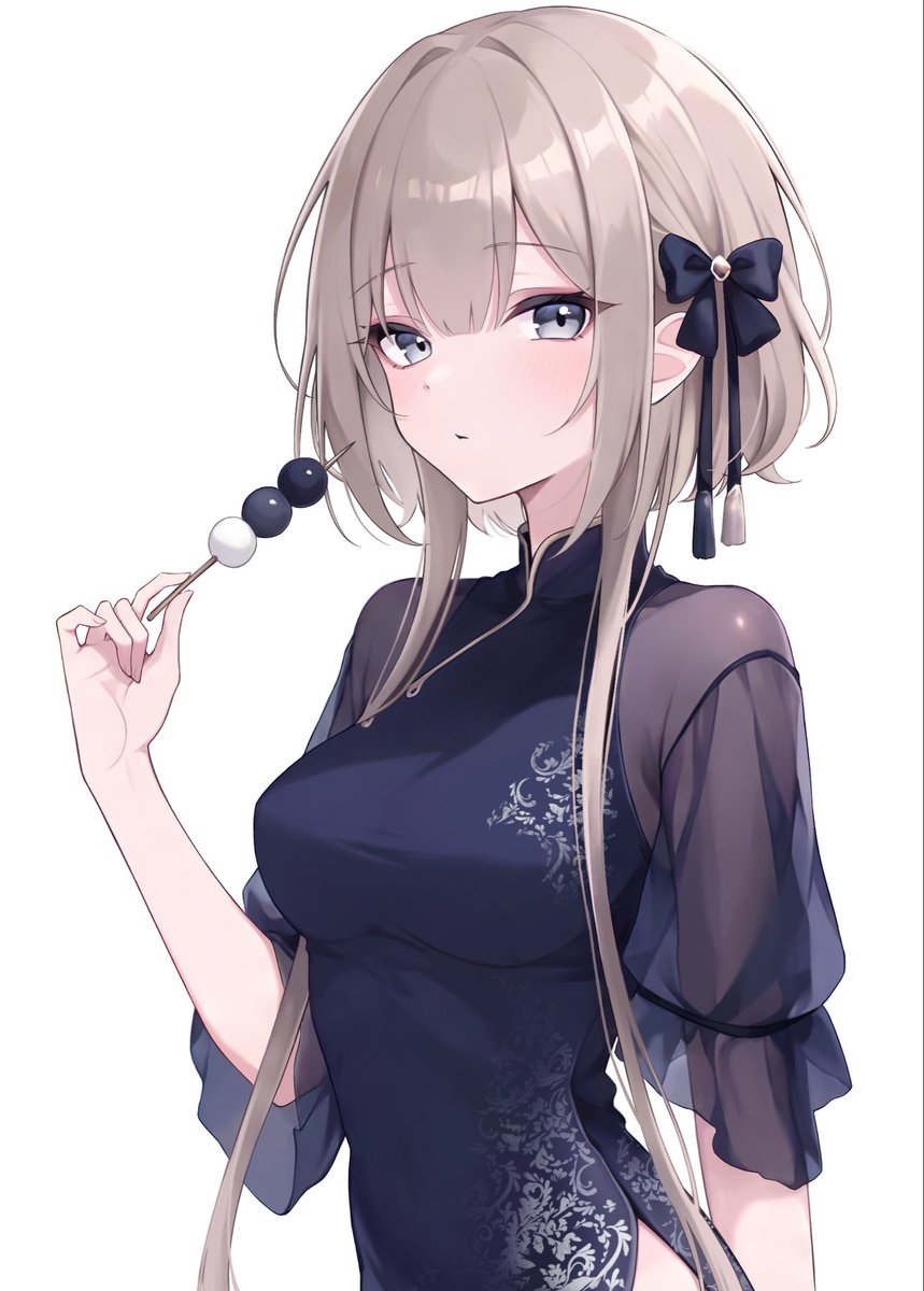 _mukupic's tweet photo. 良ければチャイナ服どっちのデザインがいいか教えてもらえませんか…😭 https://t.co/OKN4sJAFk9