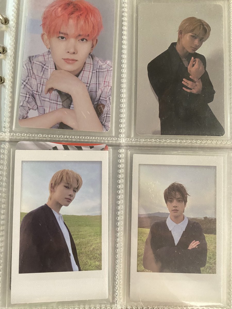 sunghoeni's tweet photo. wts lfb enhypen ph | quitting sale :)

-whole binder with the pcs
-5k all in (without packaging mats hehdhsjs wala na ko nun eh huhu but ill make it safe)
- already lowered the price considering mataas ko sila nabili noon HAHAHA

rfs: need funds + qs na haha
mop: gcash
mod: jnt https://t.co/eOiiLlHIKt