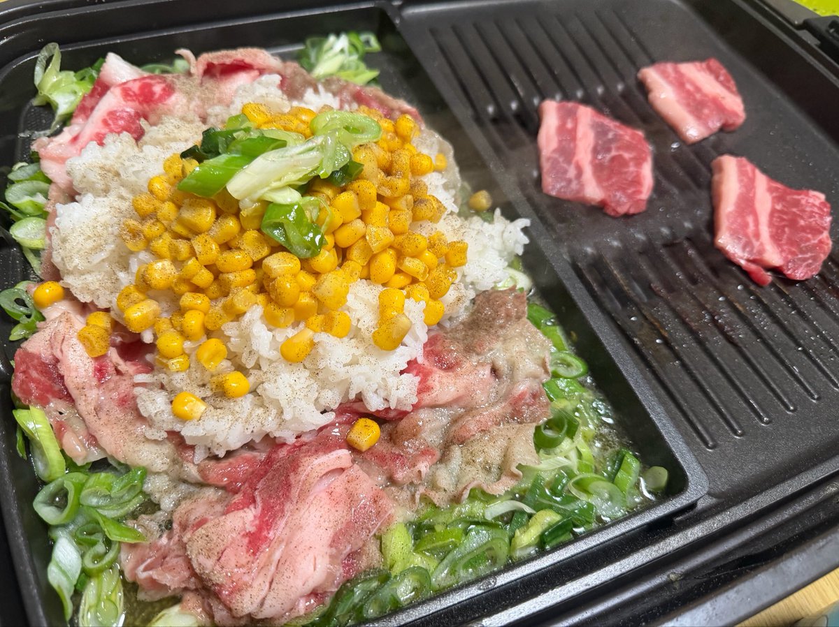 chan____riiiiii's tweet photo. 今日は焼肉行く予定だったけど
急遽ペッパーランチ🤲
うまうま🤤

ps ちむこごめんめっちゃ寝てた🙋🏻‍♀️ https://t.co/Zk0qRyiwNw