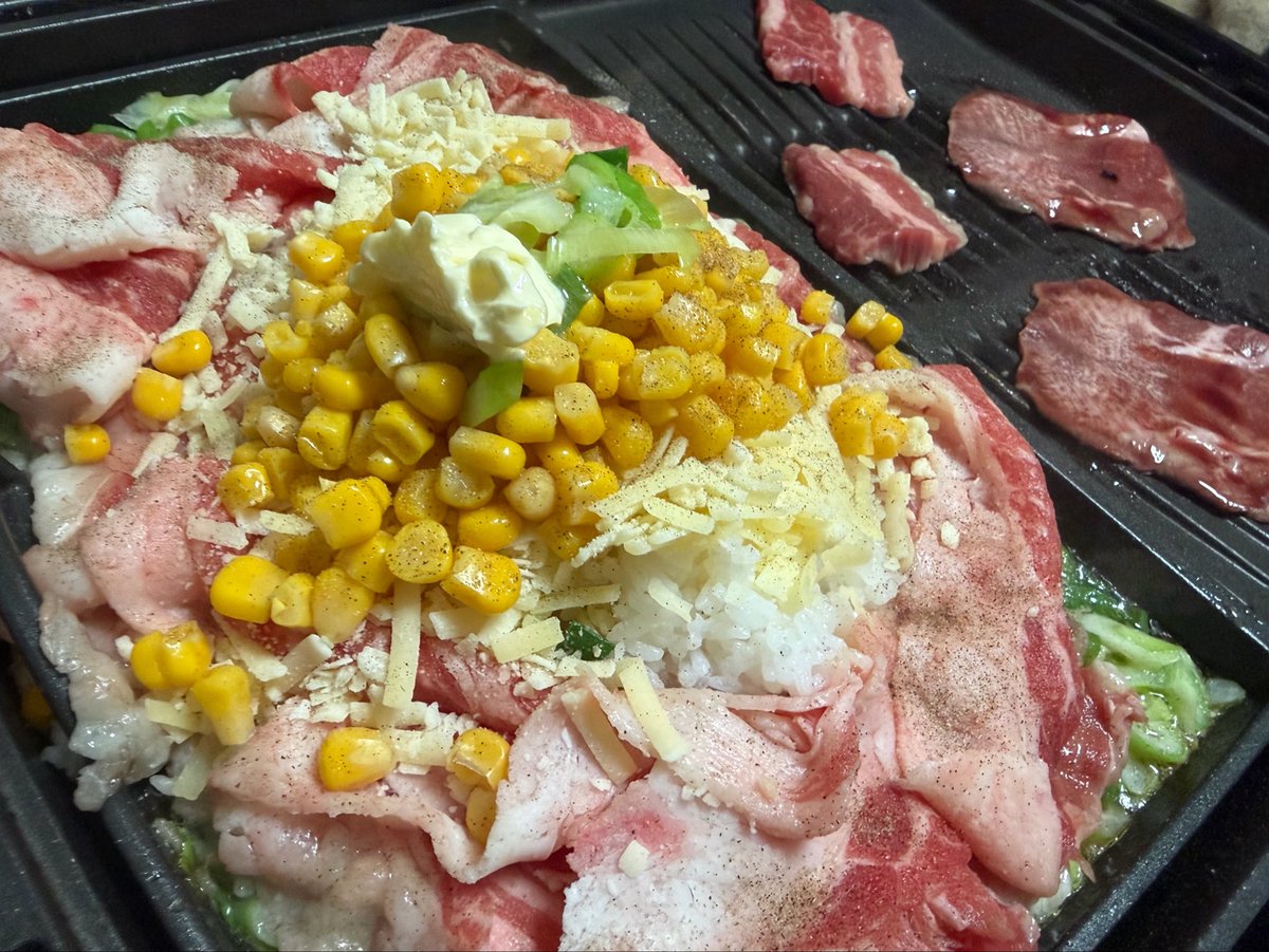chan____riiiiii's tweet photo. 今日は焼肉行く予定だったけど
急遽ペッパーランチ🤲
うまうま🤤

ps ちむこごめんめっちゃ寝てた🙋🏻‍♀️ https://t.co/Zk0qRyiwNw