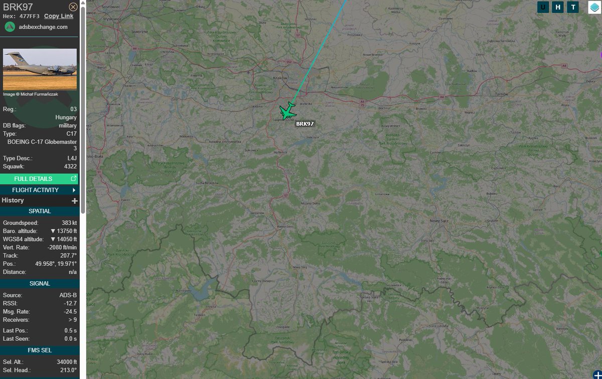 PolishMilRadar's tweet photo. 📅 08.07 🕒14:53LT - ✈️ C-17A z Dęblina w drodze nad Nowy Targ

Z bazy w Dęblinie #EPDE 🇵🇱 odleciał ✈️Boeing C17A Globemaster III "08-0003" #BRK97 SAC Heavy Airlift Wing który kieruje się w rejon  lotniska w Nowym Targu #EPNT gdzie ma wykonać kilka niskich przelotów ‼️
🔗https://t.co/fAba7azcd9