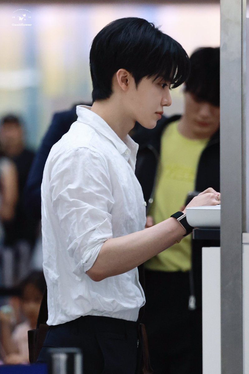cauliflower813's tweet photo. 260708 HND

#JAEMIN #재민 #ジェミン https://t.co/L55QIrdhY2