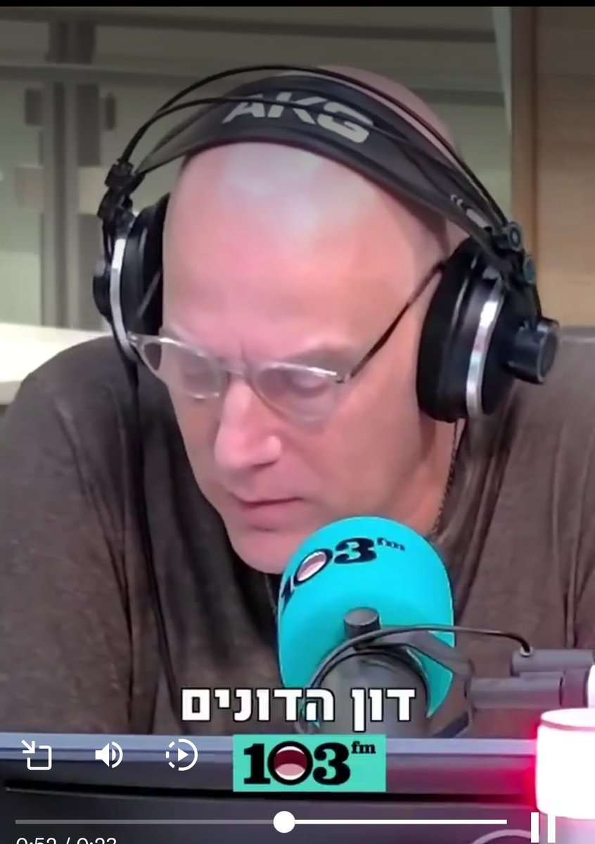 DvachEster49265's tweet photo. אז הוא מודה שהוא 
דון הגונים
קאפו דה טוטי
בקיצור
אחלה כוסית. https://t.co/MuMPB3YrR5