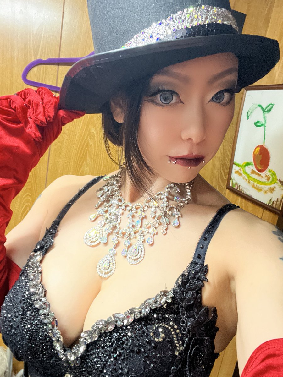 FarmRyuki's tweet photo. ミス大阪2日間ありがとうございました✨✨コリーナさんと✨ https://t.co/6fkxTP8rDq