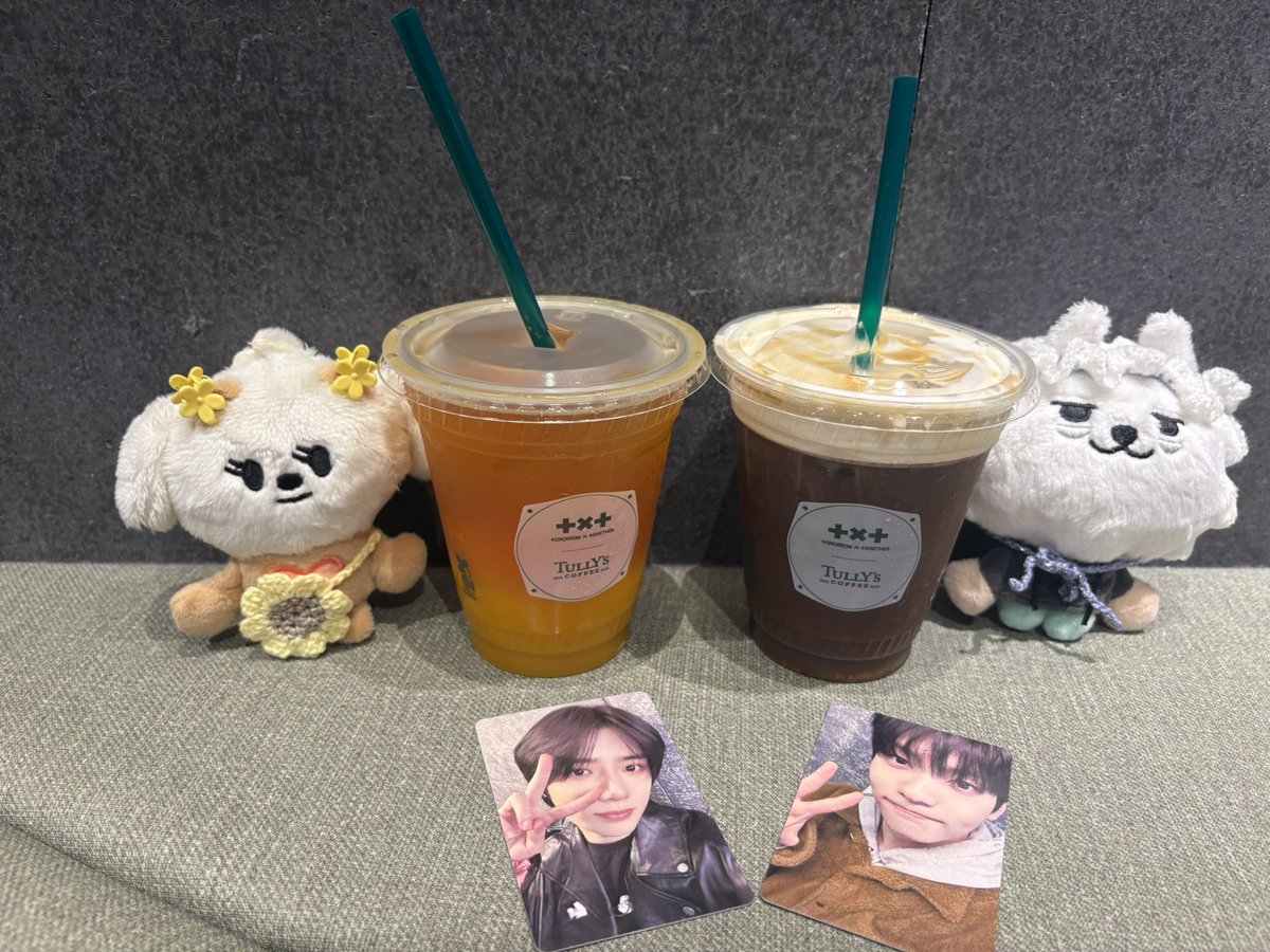 __soomin125's tweet photo. 仕事終わりはーちゃんと渋谷タリーズ☕️🤎
コラボドリンクも美味しくてトゥバとプルバトゥとMOAで溢れた幸せな空間だった💞可愛いグッズも買えたので愛用する〜😚🎶素敵なコラボありがとうございます♡
#TXT #TOMORROW_X_TOGETHER #タリーズコラボ https://t.co/GPt02OLFms
