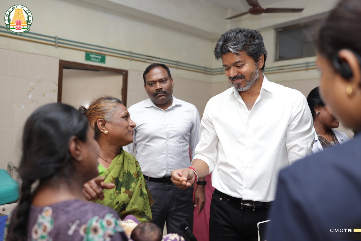 CMOTamilnadu's tweet photo. மாண்புமிகு தமிழ்நாடு முதலமைச்சர் திரு.ச.ஜோசப் விஜய் அவர்கள் இன்று (8.7.2026) சென்னை, எழும்பூரிலுள்ள அரசு தாய்சேய் நல மருத்துவமனைக்கு நேரில் சென்று திடீர் ஆய்வு மேற்கொண்டு, அங்கு சிகிச்சைப் பெற்றுவரும் தாய்மார்களிடம் உடல்நலம் விசாரித்ததோடு, சிகிச்சை மற்றும் வசதிகள் குறித்தும் கேட்டறிந்தார்.
#CMJosephVijay‌