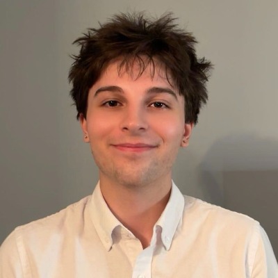 ChrisRaleySF's tweet photo. Meet our Team! Kaeden Duke is one of our Account Managers. He is a student at the University of Alabama and a passionate fan of Alabama Football. In the office, he assists with onboarding new customers and guides them in properly protecting their assets. #ChrisRaleyStateFarm https://t.co/sLrOPM1OgA