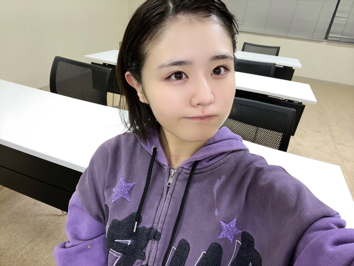 Aiki__4019's tweet photo. マイちゃんの髪型はウィッグなのです。

これを外した瞬間がまたなんとも…！
爽快っ！！！！！

#これがこう　
#ドリームサキュバス
#ガス人間 https://t.co/3Lnu6LN3HJ