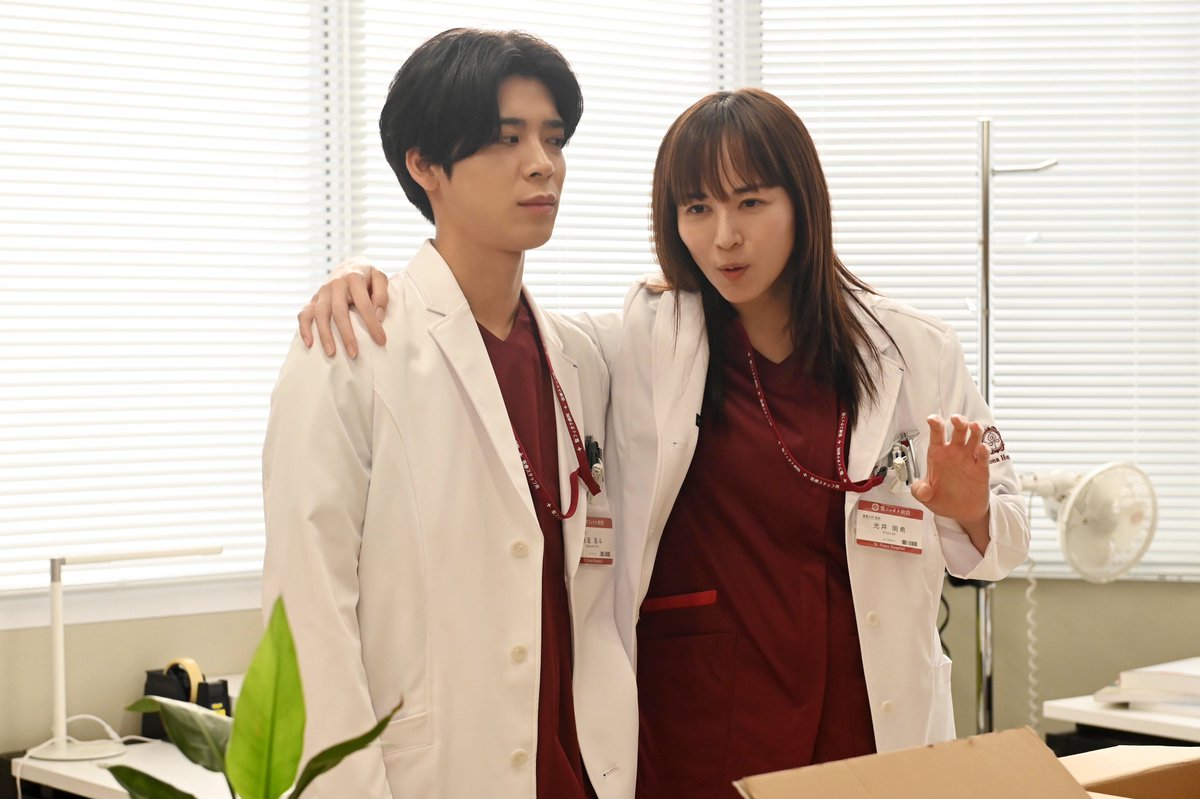 firstcry_ntv's tweet photo. #ファーストクライ 母子救命救急班
🏥第1話放送中👶

ついに、はじまりました！！
ぜひ、最後まで光井たちの
「諦めない」姿を応援してください📣

TVerリアルタイム配信📱
https://t.co/3xNbm13FmK

比嘉愛未
松島聡
前田敦子
濱正悟
山村紅葉
岡部たかし
真矢ミキ https://t.co/WYUqhKEko9