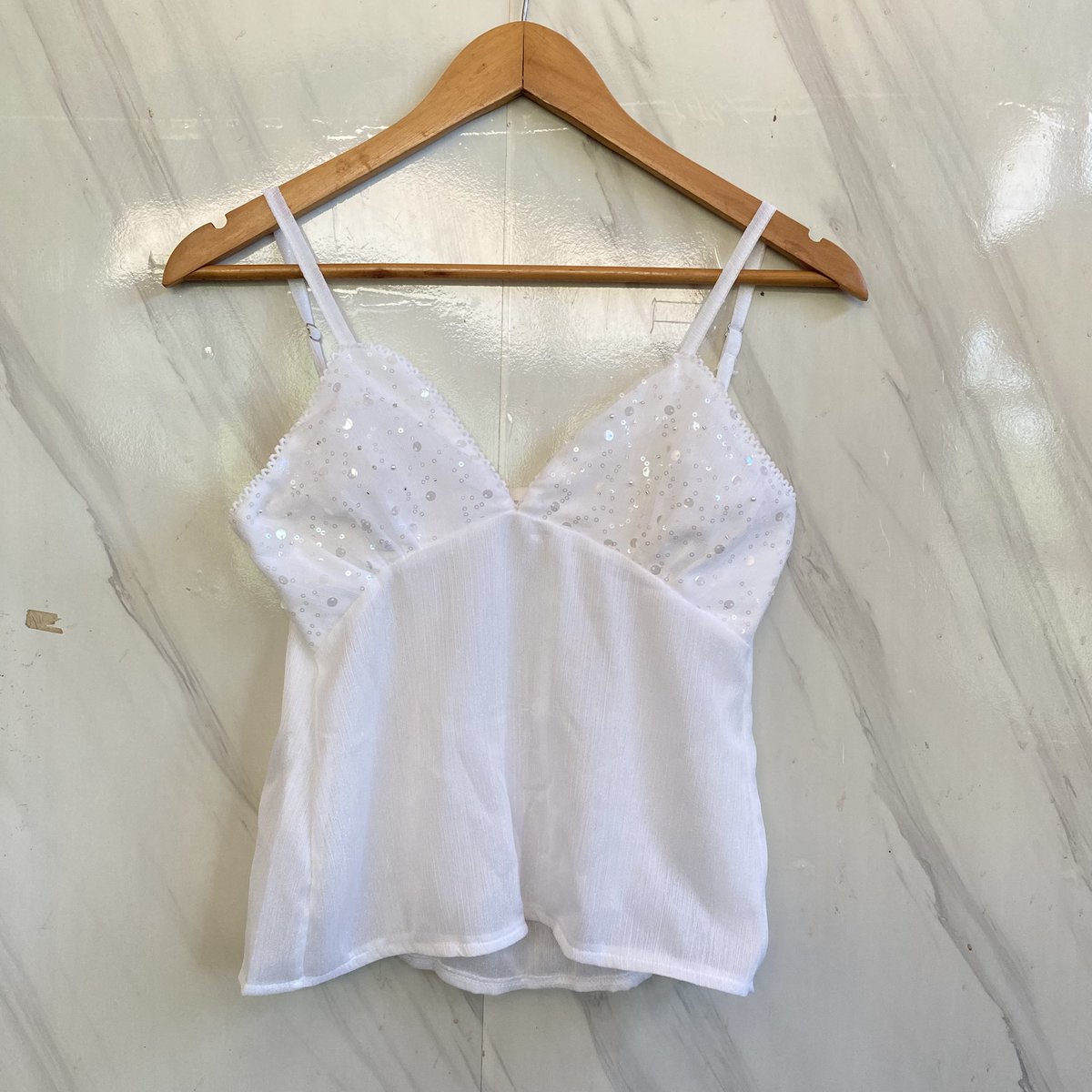 Ssirip1's tweet photo. อก30-36 
99฿

#ส่งต่อเสื้อผ้า #ส่งต่อเสื้อผ้ามือสอง #เสื้อผ้ามือสอง #ส่งต่อเสื้อผ้ามือ2 #vghbkk #bemingbkk #cintageshop #stylistshop #ส่งต่อcintage #โล๊ะตู้ #ส่งต่อstylist #mirabangkok #woonwaishop https://t.co/xfxycdExBK