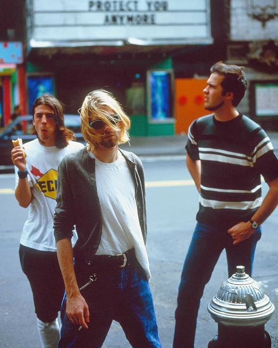 TheExtremeMusi1's tweet photo. Nirvana in Manhattan, 1993. 

Photo by Stephen Sweet https://t.co/AGsHEgeRqD