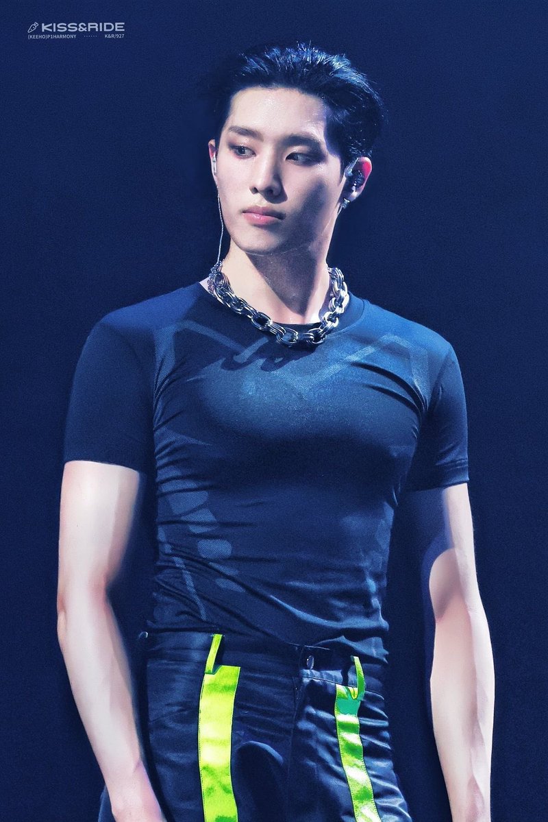 jijiseobsos's tweet photo. https://t.co/30ecTQEbzU