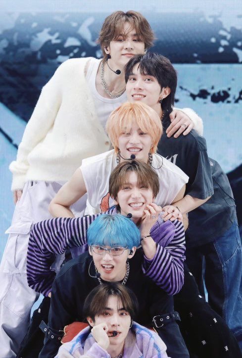 Machaaa__94's tweet photo. こんな生き生きとツイートしてるけど
ウィンウィンがwayvとNCTを脱退の
SMとの契約も終了してしまって心が泣いてる。推しがアイドル活動するって当たり前じゃないんだよなと。そして推せる時に推そうと改めて心に誓った。10年間おつかれさま✦.*アイドルしてる姿は見れないけど応援してるよ💐我爱你 https://t.co/qucO8n3Id9