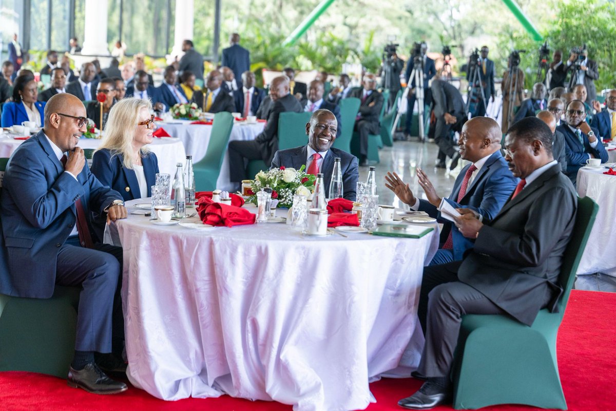 SoberaMedia's tweet photo. President William Ruto signs into law the Sovereign Wealth Fund Bill, 2026, establishing a national investment vehicle aimed at preserving wealth generated from Kenya's natural resources and strategic investments for future generations. https://t.co/01JgwmNnTg
