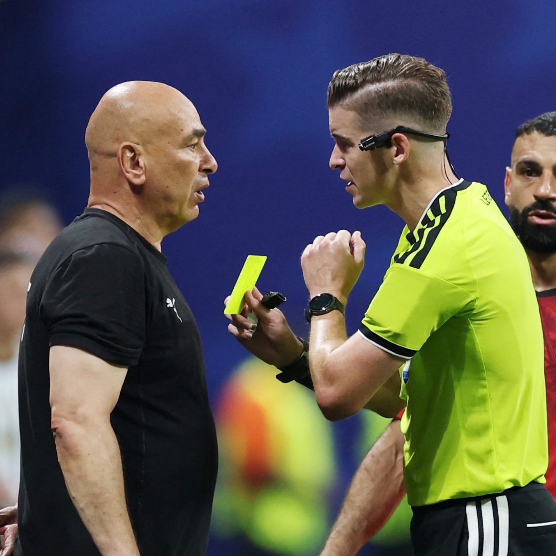 choquei's tweet photo. 🚨AGORA: Egito pede à FIFA o afastamento do árbitro da partida contra a Argentina. https://t.co/nycgodpjpB