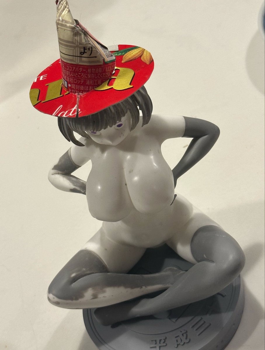 TAIZAN666x's tweet photo. ガレージキット、モブ子ちゃん製作。
魔女化してそばかすを描こうかと。
衣装少ないフィギュアは塗りやすいです。 https://t.co/XTHDe9Gwy0