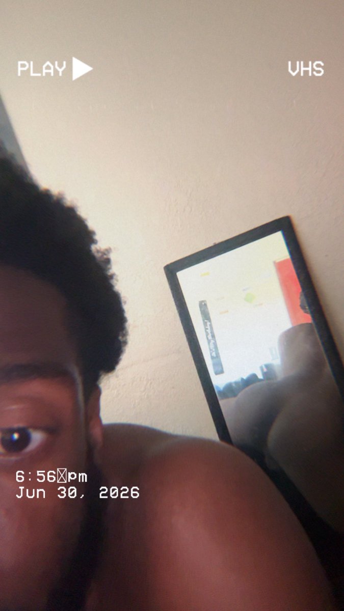 daee_dagoat's tweet photo. i need my hair done π© #postanddelete https://t.co/FXep5G8E7s