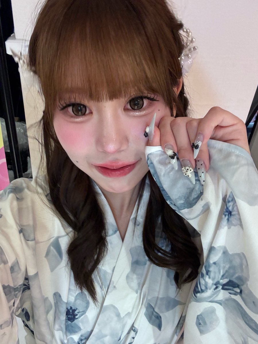 shi_zk02's tweet photo. しずく生誕祭にお越しくださった皆様ありがとうございます🤍😭

泣いたりでボロボロだったけど楽しかったってみんな言ってくれて嬉しかった😭😭

みんなのおかげで素敵な誕生日を過ごすことができて本当に幸せいっぱいです！
お手紙は帰ってから読んでね！！

みんな��いすき💝たからもの！ https://t.co/WgTFEd9adN
