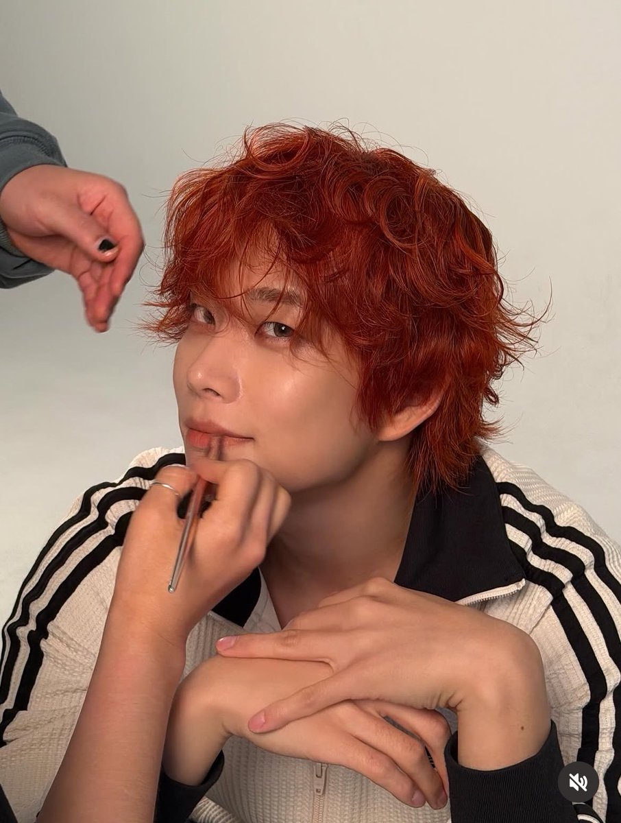 bobahyukie_'s tweet photo. he is so pretty like so sooo pretty 😭😭 https://t.co/m5vkL0QhPt