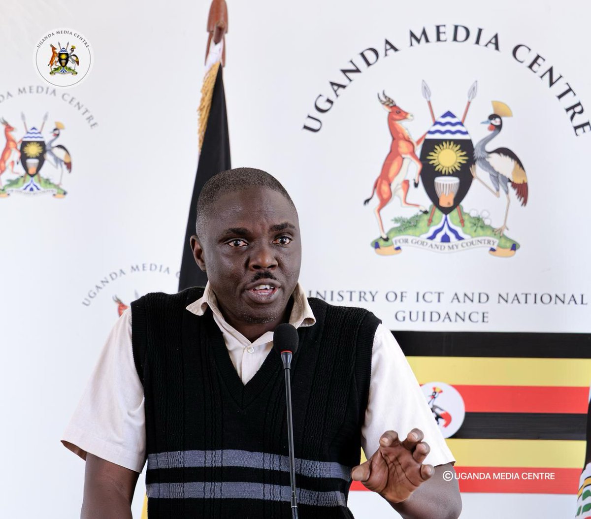 AkolAmazima's tweet photo. BASI TWENDE KAZI https://t.co/EFvLgAbvRt