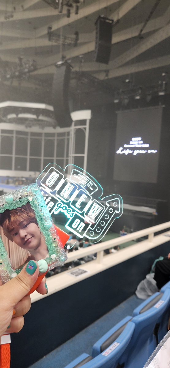ooSpaceONEWoo's tweet photo. 잊지못해 라고온.. 함께라서 더 행복햇슨🥹 #ONEW https://t.co/7Cb8jfaAHM