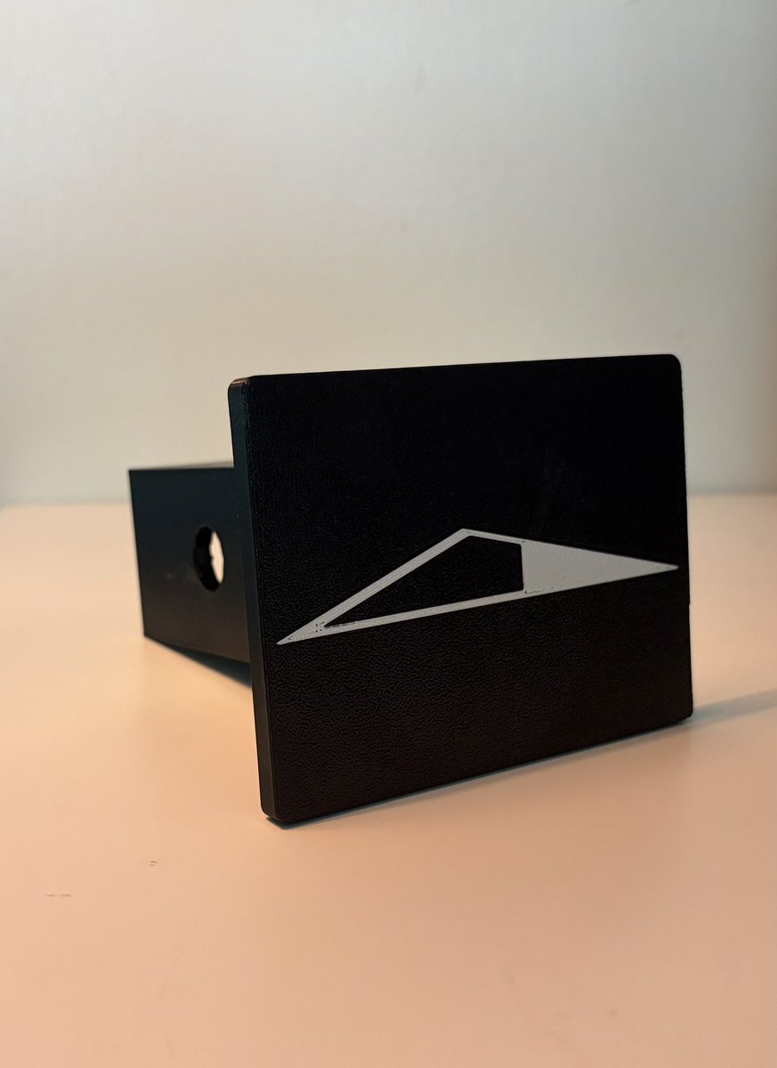 Austinlee86's tweet photo. Started creating my own accessories for the @cybertruck. Check them out if interested! https://t.co/QOZYRFk0Xp https://t.co/GN4XNvRI9k