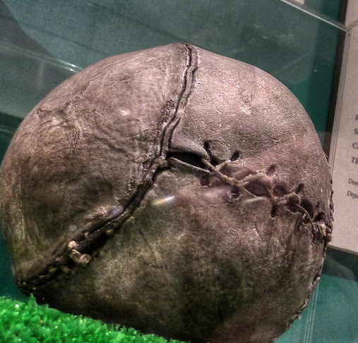 qikipedia's tweet photo. Mary Queen of Scots loved playing football. The world���s oldest football, which she may have played with, was found hidden behind panelling in her bedchamber at Stirling Castle. (📷: Brian Smith) https://t.co/TnDKonpVBM