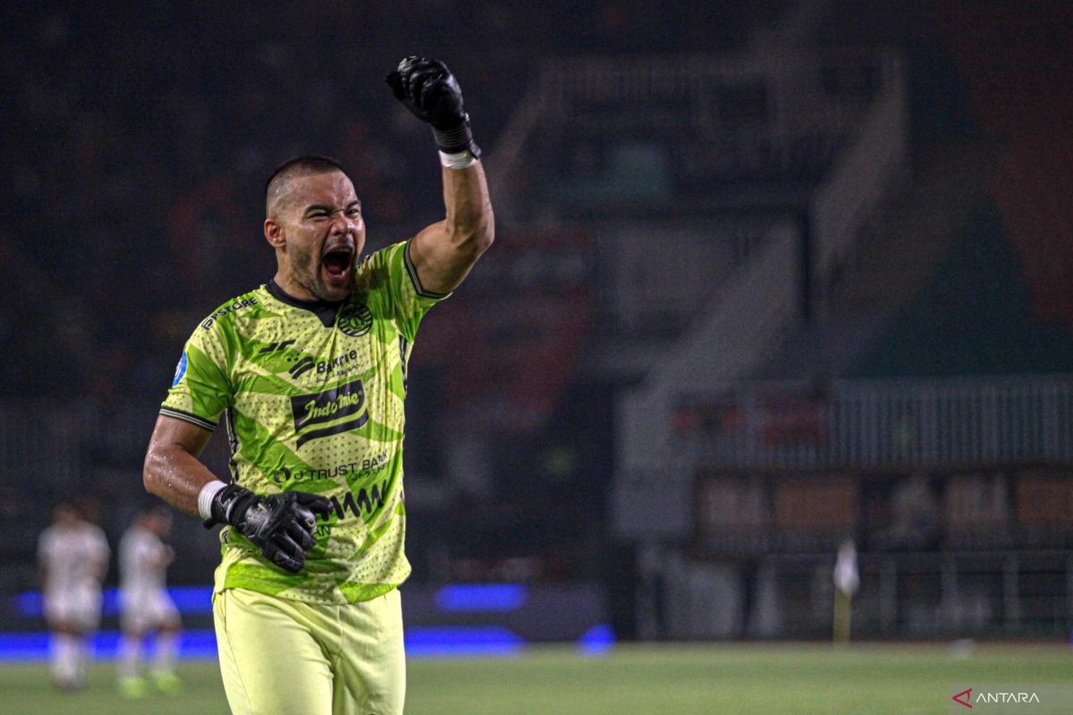 IndosFC's tweet photo. 🚨 Rangkuman rumar-rumor perpindahan pemain lokal klub 🇮🇩ISL musim 2026/27 (8/7)

📌 🇮🇩Andritany Ardhiyasa (34/GK/PSJ)
➡️ PSS

📌 🇮🇩Shayne Pattynama (27/DF/PSJ)
➡️ PSS

📌 🇮🇩Stefano Lilipaly (36/MF/DUB)
➡️ PSS

📌 🇮🇩Asyraq Gufron (30/DF/SMP)
➡️ PSS

📌 🇮🇩Aditya Warman (21/MF/PSJ)
➡️ BORNEO

📌 🇮🇩Wahyudi Hamisi (28/MF/JAP)
➡️ PERSITA

📌 🇮🇩Indra Arya (23/MF/JAP)
➡️ PSIM

📌 🇮🇩Ahmad Agung (30/MF/BOR)
➡️ PSIM