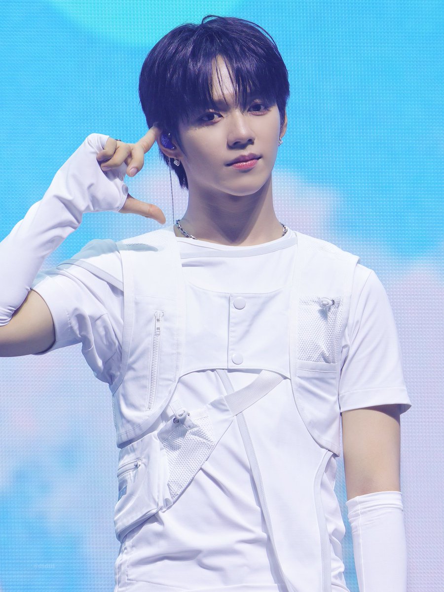 didiii_up's tweet photo. 260708 쇼케
#아홉 #제이엘 
#AHOF #JL https://t.co/pSit0PiKOJ