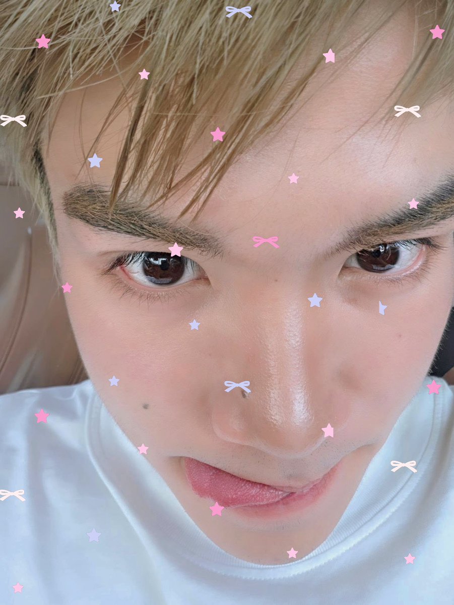 jjm_chpp's tweet photo. ꩜｡⋆. 𐙚 ˚ᯓ♡⋆ᯓ★ https://t.co/ahFCow2v0J