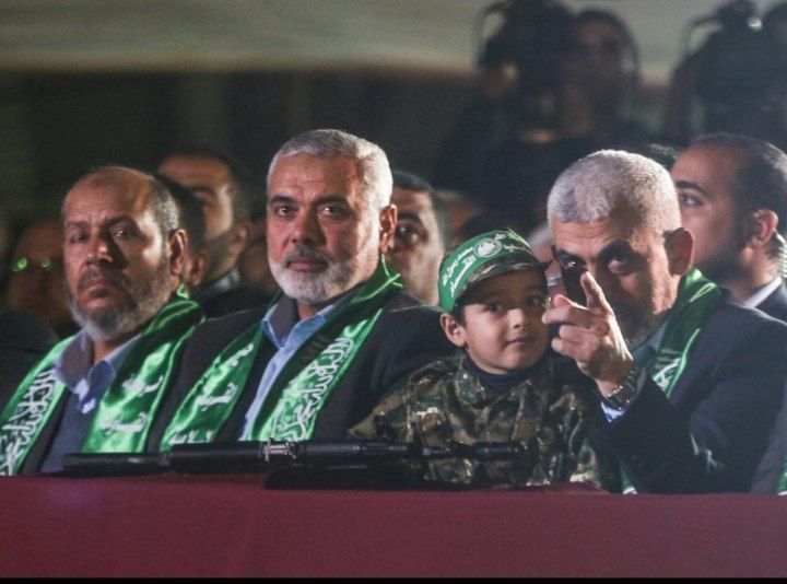 MyPalestine0's tweet photo. وَالسَّابِقُونَ السَّابِقُونَ أُولَئِكَ الْمُقَرَّبُونَ https://t.co/LCKSlYJgXe