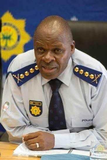 WesternPulse88's tweet photo. The HYDRA CARTEL SAPS CELL must stop lying in thier public statements, so must Madlanga and his rogue colleagues and Madlanga Staff. I placed a witness statement before the Commission which points to presidency and minister and others for the assasination of S. Mfazi, and who to bid before the Commission.

Out of the blue a rogue SAPS Unit quickly runs out to arrest only (1) person? Who is fooling who?

B. Mathe of Hydra Cartel Women Infiltrated-SAPS thinks we are children, this is the reason why I say women should never be given key positions of power to conceal the truth. All those involved in the assasination or poisoning plot and plan to kill Lt. General Mfazi must be arrested regardless who they are, not one (1) person as B. Mathe announces on behalf of her Hydra Cartel SAPS women led-cell.

Ramaphosa placed women as moles in SAPS key positions to conceal the truth. I placed a detailed record which must be read before the Commission, a woman cannot be allowed to Subvert SAPS in this fashion. No more! Why have you failed to arrest Ramaphosa and his cartel for Mfazi's poisoning including those that cooked it all up.

My witness statement before the Commission labels individuals implicated, not only one(1). Ramaphosa inserted his moles in the SAPS to arrest one(1) person, whereas he should answer for same.  I implicate his Office and Minister in the Witness Statement filed. A woman B. Mathe of SAPS is an enemy decoy dove in the SAPS who thinks we are her stupid children.

That is why I say, never allow a woman to take sensitive position of power. She is concealing the fact that there are individuals named in the Witness Statement which I placed before the Commission.

You have turned an SAPS logo into a Hydra Cartel Protection Logo. All those whose names are implicated in the Witness Statement must be rounded up, why arrest one(1) person when my Witness Statement before the Commission is full of divers and key individuals (i.e. SAPS Top Management itself)? My Witness Statement must be read as it is, no more soft gloves. Demand my appearance at the Commission. 

Cele must explain who did what? When? How? Bheki and the Zulu-Cartel in the SAPS must answer why they plotted against Mfazi. Secrets must be known. Criminal Interference is a culture of SAPS Top Management itself, not only politicians.