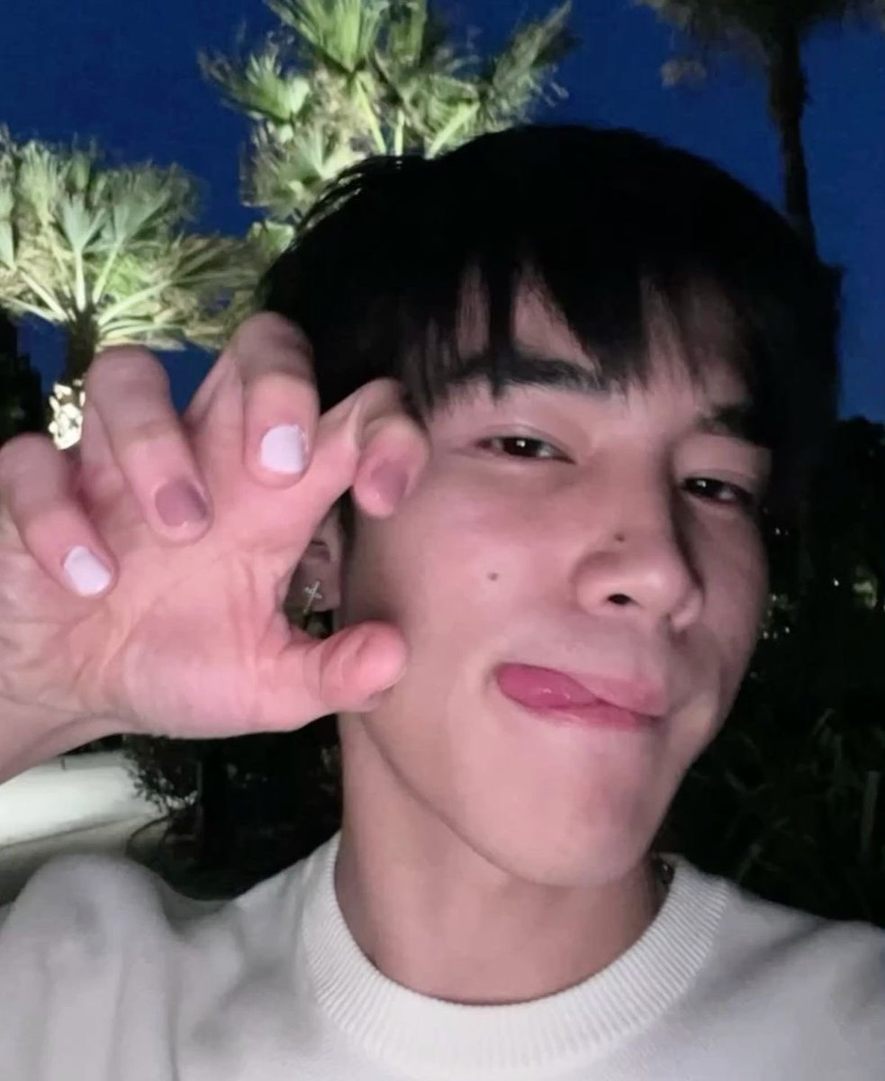 ผงพิกซี่ของน้องโฟ้ด✨ tweet media
