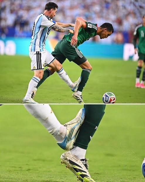 sukii129's tweet photo. @permenpoprock @FstrongW @utdfocusid wkwkwk komen tololl, terus ini pelanggaran asumsi juga🤣🤣🤣, dan messi anak emas fifa itu fakta ya https://t.co/SCOgc52bPy