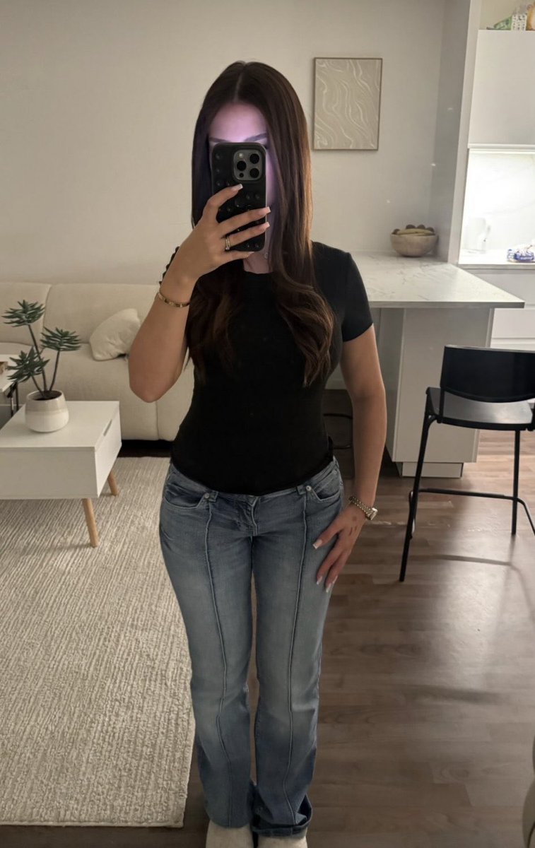 soumis2beurette's tweet photo. Qui pour br sur mavii ? 
#wank #sex #mavii #influ #tiktok #sexy #porn https://t.co/hqBfjPoSOL