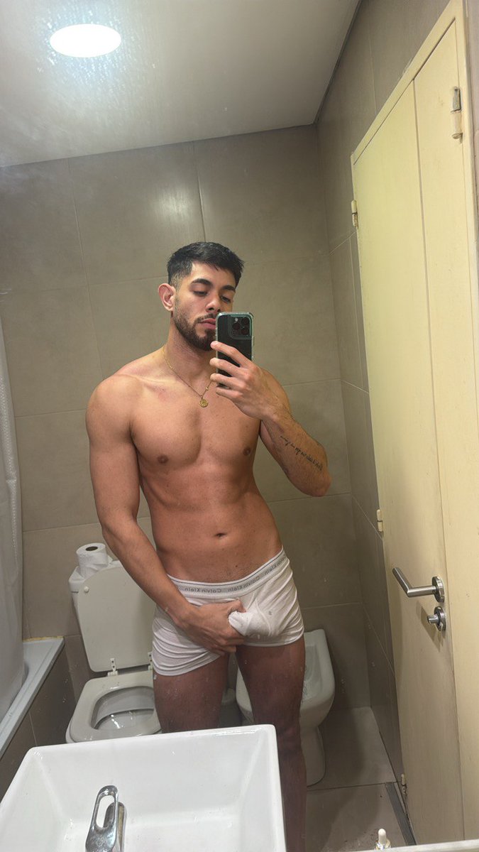 mlcmx25's tweet photo. Gonna leave me hanging now?
OF - https://t.co/ikoC0iFiJd
#onlyfans #contentcreator #DaddyTop https://t.co/OAxRwVPeVM