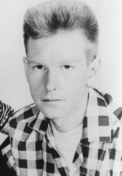 TheDuckLR's tweet photo. "Everything counts in large amounts"
Remembering #DepecheMode legend #AndyFletcher who would have been 65 today 🙏
Happy Heavenly Birthday!
#Fletch #RestInPeace https://t.co/4dDYjw5fFR