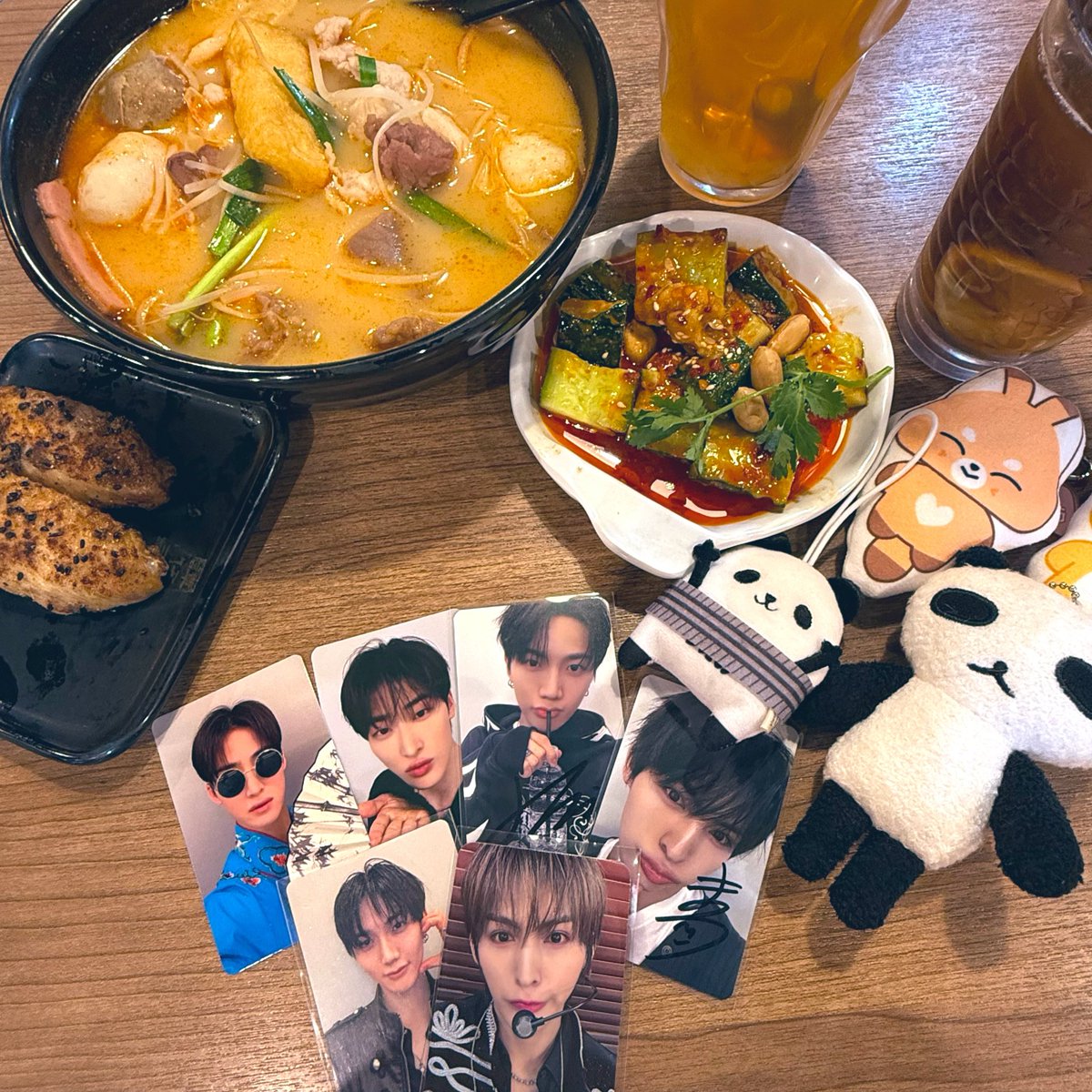 Heavenfever00's tweet photo. [🧡]
また会えて本当によかった!!!
/ https://t.co/BYo2VAaHwJ