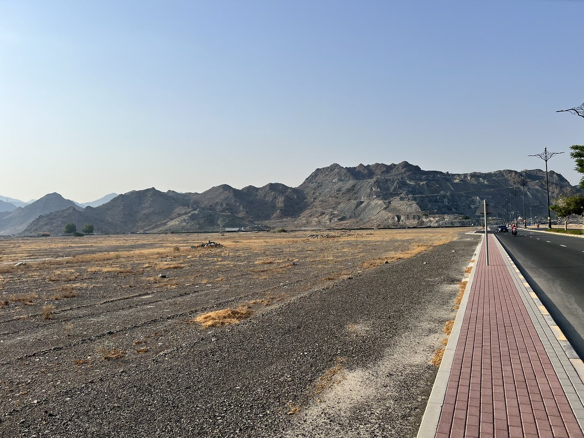 Ugaman01's tweet photo. The Beautiful Fujairah City 🌆. #UgamanInUAE https://t.co/b7qmNRxOZT