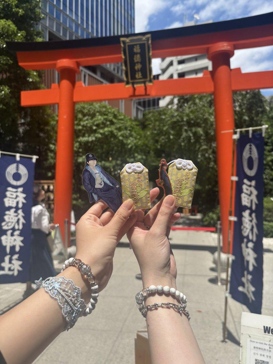 popcorndayo's tweet photo. いつ買ったのかわからない💛柊生ﾁｭｱﾝ💛のでかいｱｸｽﾀ掘り出して✨⛩️📿ｽﾋﾟ活📿⛩️✨して、天ぷら🍤かき氷🍧致死量食べて歩いて🚶🏼‍♀️🚶🏼‍♀️ｶﾗｵｹでMVみて予習して挑んだにょ🫪🎤スーパー大俳優の北村匠海様からお皿投げられて照////最高の🔥FLAME🔥だった🤯🧨ｧｹﾞ⤴︎⤴︎ぽぴさんありがとう🕊️🍿 https://t.co/WnUPLPb3p9